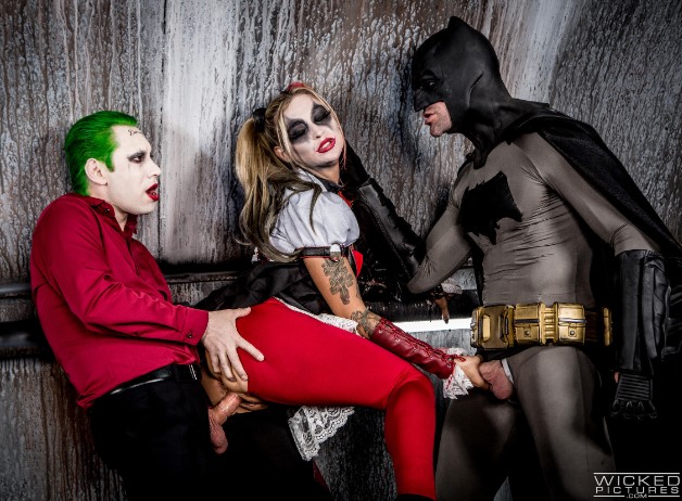 Suicide Squad XXX An Axel Braun Parody ทีมพลีกายให้หีโร่